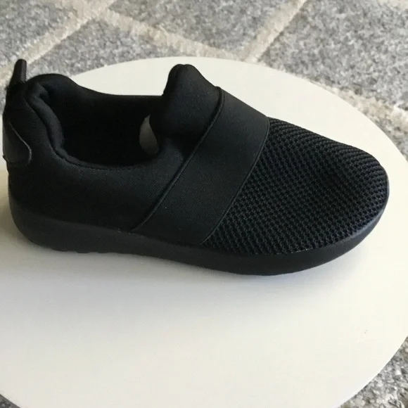 NEW Black Running Slip On Shoes - Picture 5 of 7